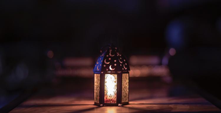 moon lantern ramadan