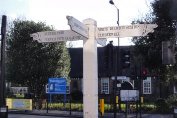 Dulwich signage