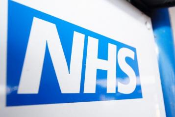 nhs logo